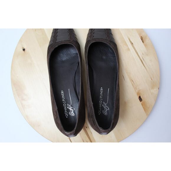 Donald Pliner Pumps Womens 8 Brown Y2K Kitten Heel Square Toe Classic Career - Picture 3 of 9